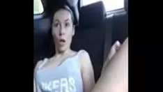 Jouer Osez missy se masturber dans la voiture