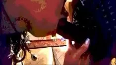 Play Stimulating suction of the cat - doce de pau