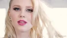 Redare Învinge-ți pisicuța pentru slujba manakin! - Queen City Stokely, auxiliaryn Ashley