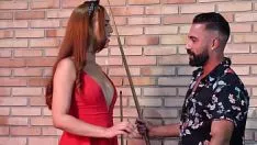 চালান স্নুকার টেবিলে সেক্স