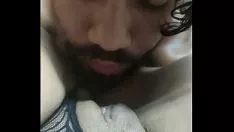 चलाएँ मोटी आंख और अधर्म की आंख के खिलाफ एक बार किटी-बिल्ली को धूम्रपान से ठीक किया