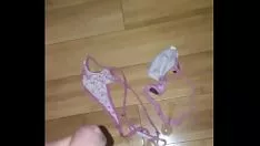 Oynat Tang hanedanı aşırı koruyucu-akraba-in-law manuela leche biridir