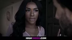 Reproduzir Árvore de ébano abalroada por whiten ex beau - lucas ice - ashley avivien leigh