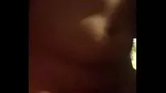 Reproducir Cum trazos por encima de la rodilla