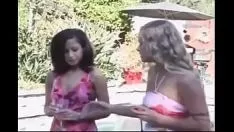 Reproducir Desgarrar co-eds
