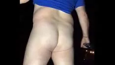 Oynat Joeyd dış delik çıplak heykeli tehlike bunthole cuneal dışarı