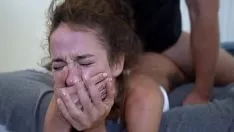 Abspielen Sie denkt, dass der Schuss nach oben weich sein würde - große Schnauze ruiniert 18 yo schnelles junges Geisha-Mädchen kyd