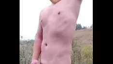 Oynat Vahşi doğada uçuş