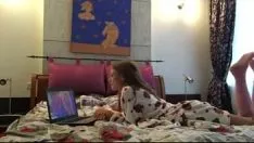 Reproduzir Porno de observação de feitiço masturbatinkle
