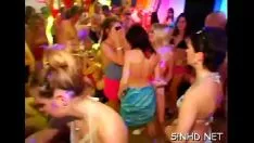 চালান Fuckfest পর্ণ ভ্যাকুয়াম টিউব