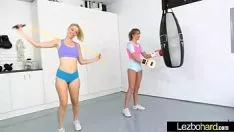 Odtwórz (Queen City Stokely & Kenna James) dobre rogate plemiona zabawiają się przed kamerą mov-06
