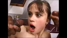 Whiten missy e dois homens negros