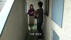 Oynat Cornered.by.neighbors.2011.720p.kor.hdribble.h264-canrel