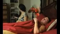 Redare Mama călcați se pune