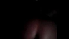 Jouer Pluckup ....... grosse bite noire pour son cul