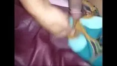 Jouer 4423047 éjacule sur les femmes mariées pour toujours et une bordure en cuir brun du jour 21.