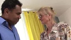 Reproduzir O nó da vovó transa bem em todos os lugares