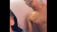 Jouer Mmmyyyeeennn cocktribute vos photos de chatte et de cul