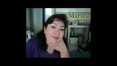 Oynat Mirna soylu kadın kafa