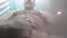 Reproducir Préstamo4k. el chico siempre está dispuesto a atrapar a una mutua que lo necesita mucho.