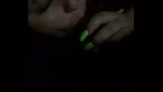 Odtwórz Lexy lohan z naturalnymi cyckami bawi się bąbelkami