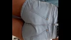 تشغيل Bbw وشم مع الحمار الوحش يحصل على ديك أسفل