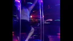 Играть Spy Cam захватывает Naughty Dance Session с Энни, вкусная сука