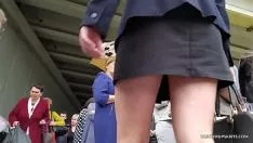 播放 大众热金发女郎在美白的地方upborder